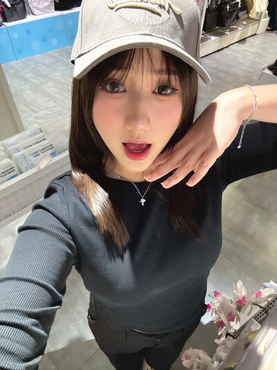 cathleenixie8's tweet photo. https://t.co/SywVo2RSXU