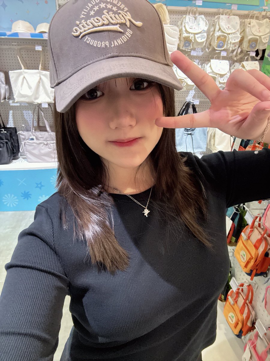 cathleenixie8's tweet photo. https://t.co/E9bpMNlaYr