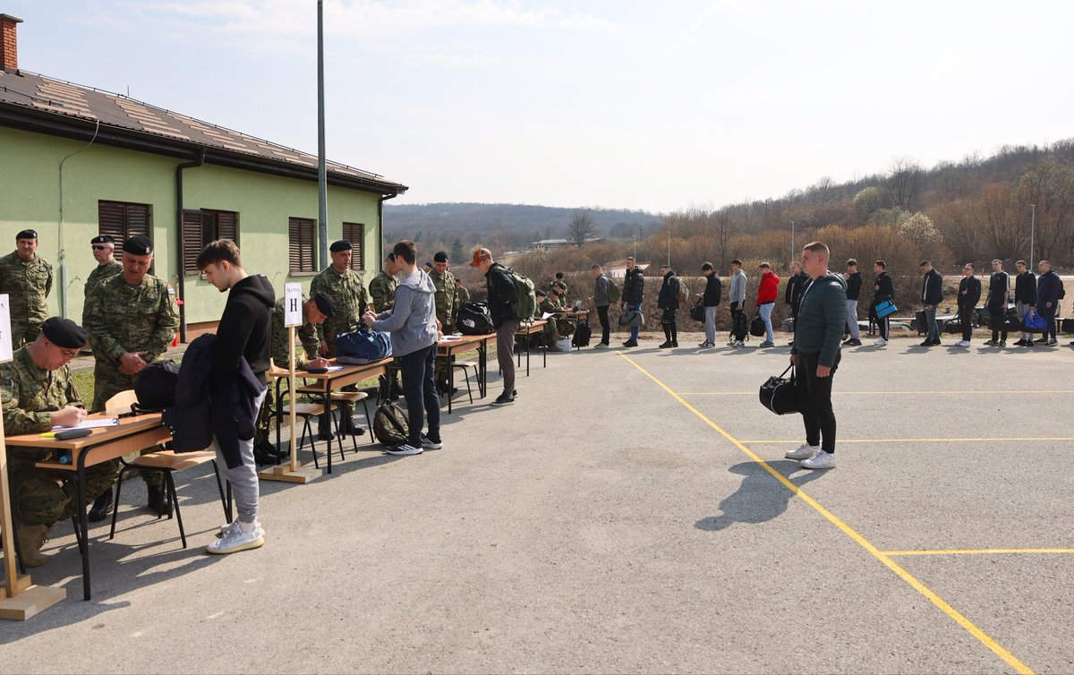 Ivan Anušić tweet media