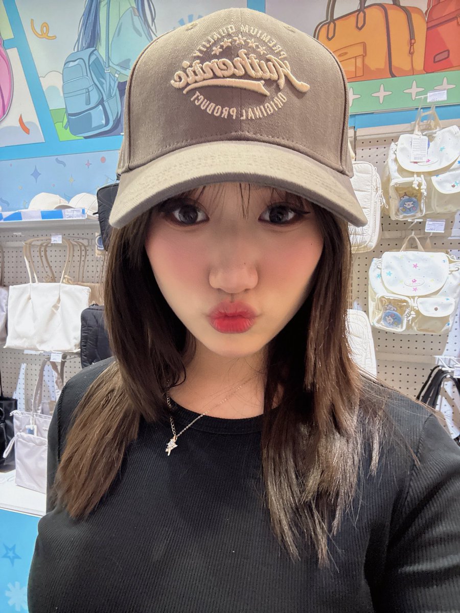 Cathleen Nixie tweet media