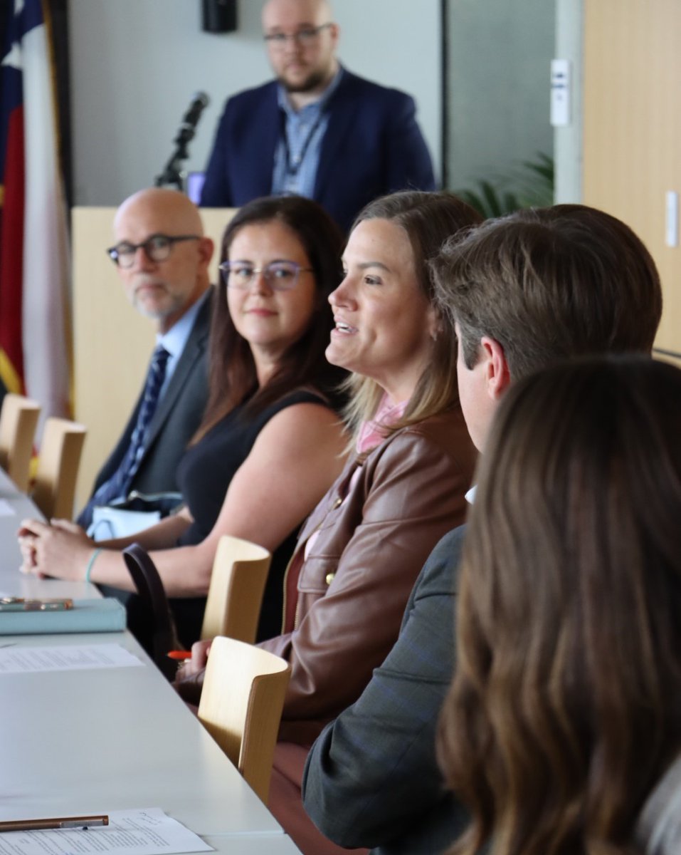 Harris County Universal Services tweet media