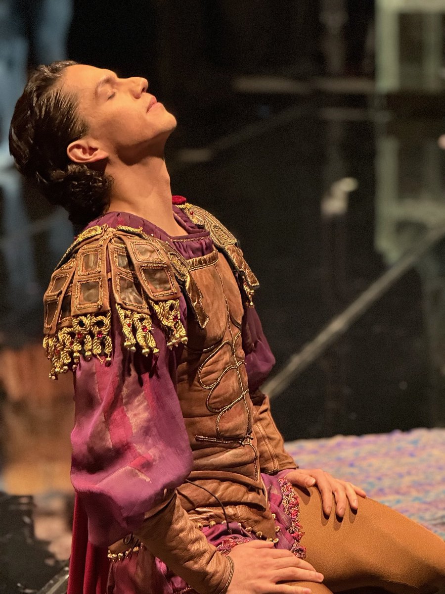 Qué gran momento debutar el rol de Othello en NY! Gracias a todos los que vinieron a ver la función… en especial a los que viajaron de México