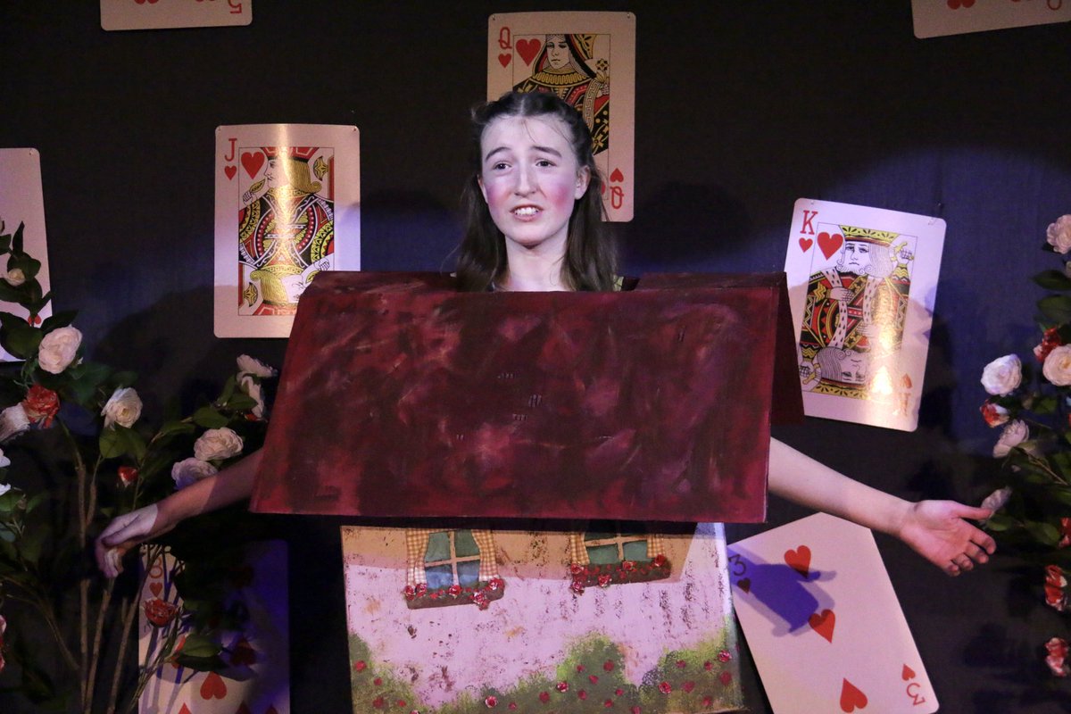 Miniver Academy tweet media