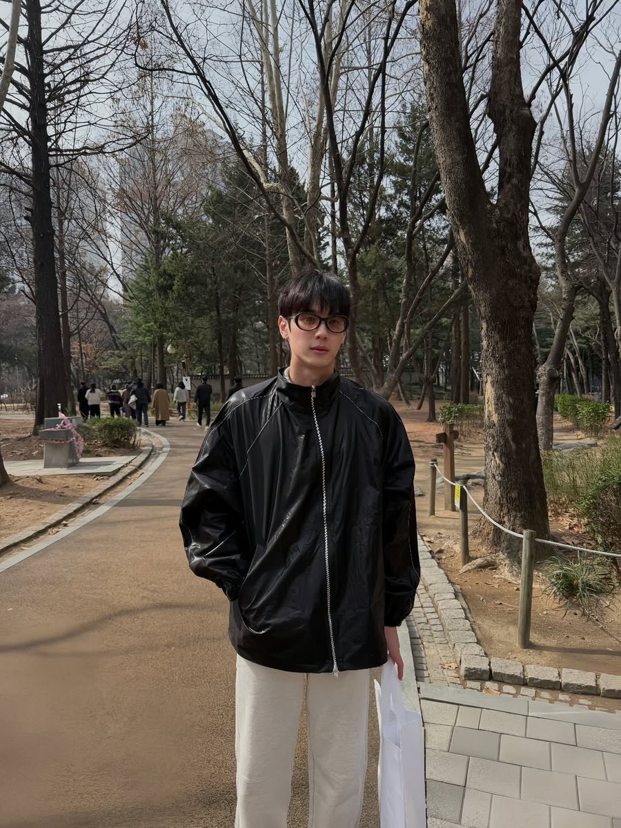 ︎ ︎ ︎ tweet media