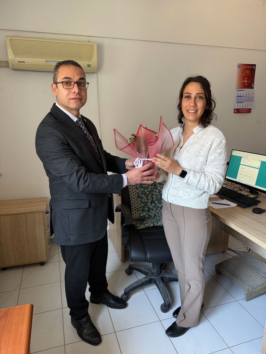 Elmali_DSM's tweet photo. Toplumun temelini oluşturan aile yapısının güçlenmesinde en büyük pay sahibi olan kadınlarımız, geleceğimizin şekillenmesinde önemli bir rol üstlenmektedir.

Bu vesileyle 8 Mart Dünya Kadınlar Günü’nü kutluyor, tüm kadınlarımıza sağlık, huzur ve başarı dolu bir hayat diliyoruz. https://t.co/uj4549VVvi