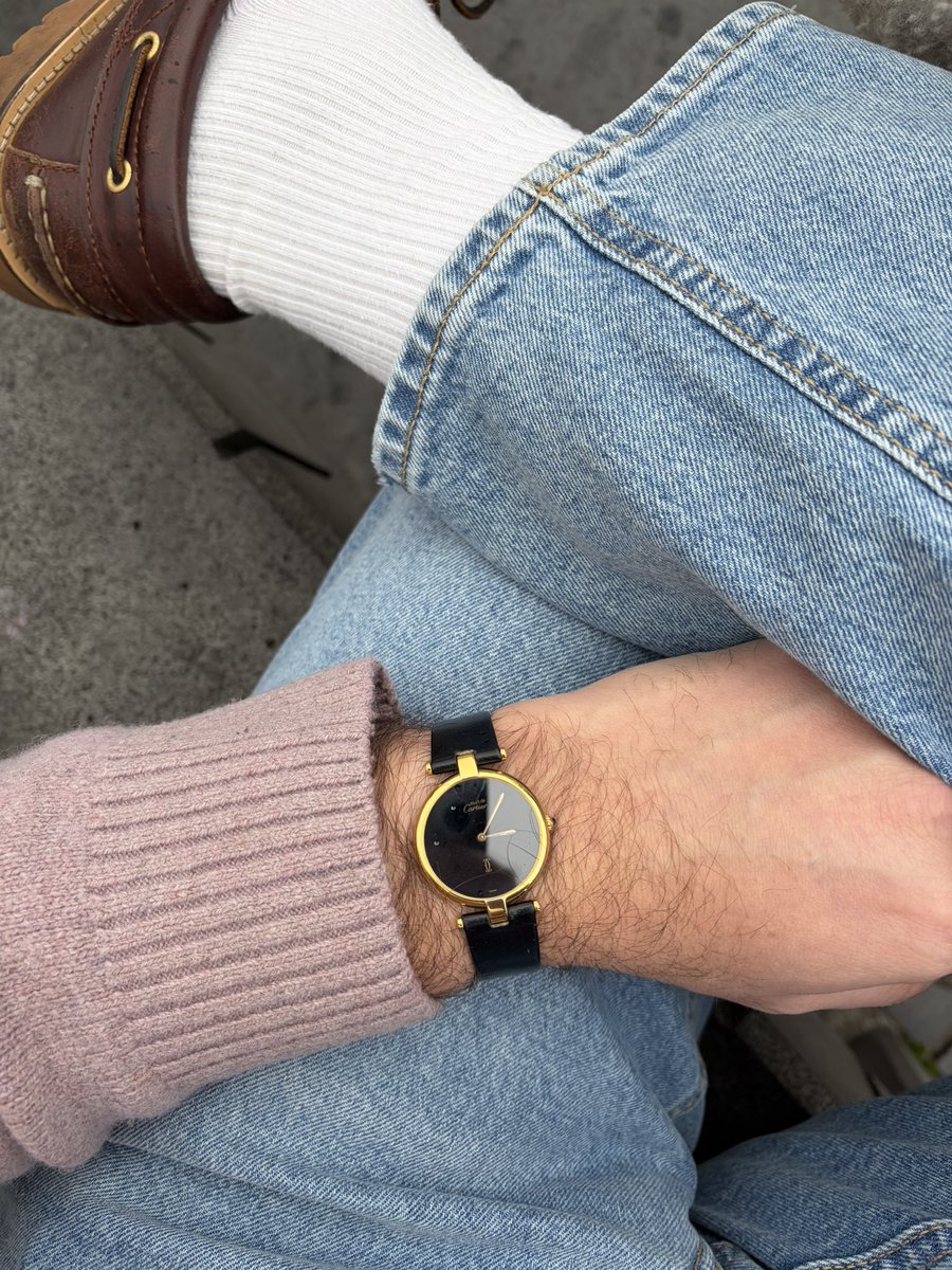 Thewatchoniste tweet media