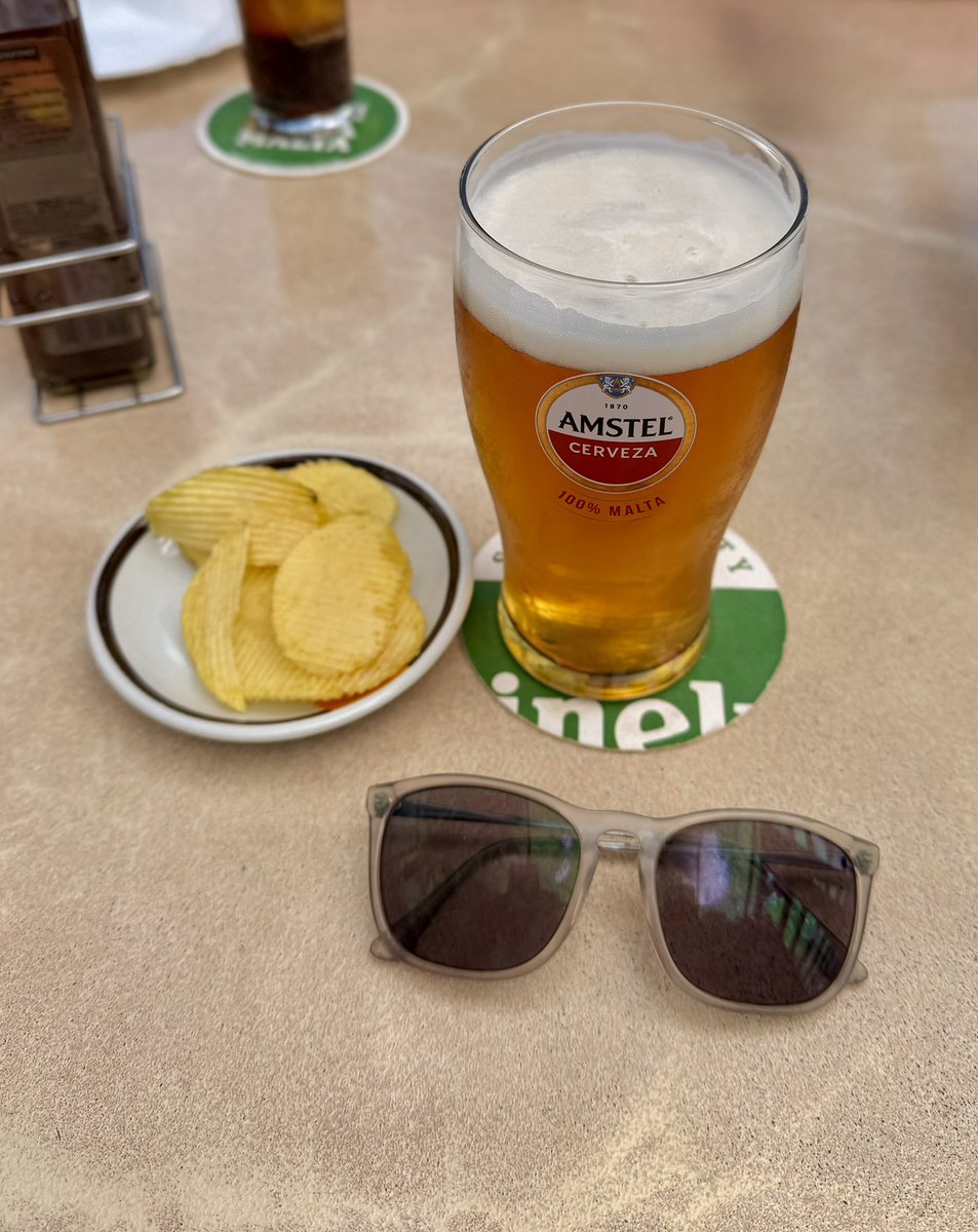 Franny Griffiths 🕷 tweet media