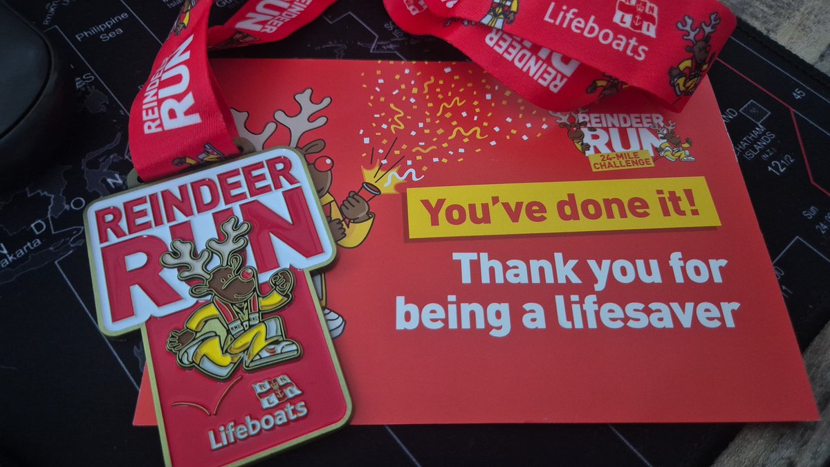 kejamieson_'s tweet image. My #ReindeerRun @RNLI medal arrived 🥰

Cute ⚓️