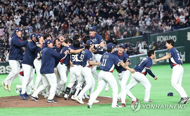 17년만의 WBC 8강 진출
8강 경기날이 저희 폴린토 라이스프레스샌드의 출시 1주년이기도 해요

그래서 #rt이벤트 갑니다
추첨을 통해 라이스프레스샌드 12개입
6가지맛 맛보기 세트를 보내드립니다!

당첨자 발표 : 3월 14일 (3명)
#장애인고용기업 #폴린토 #라이스프레스샌드