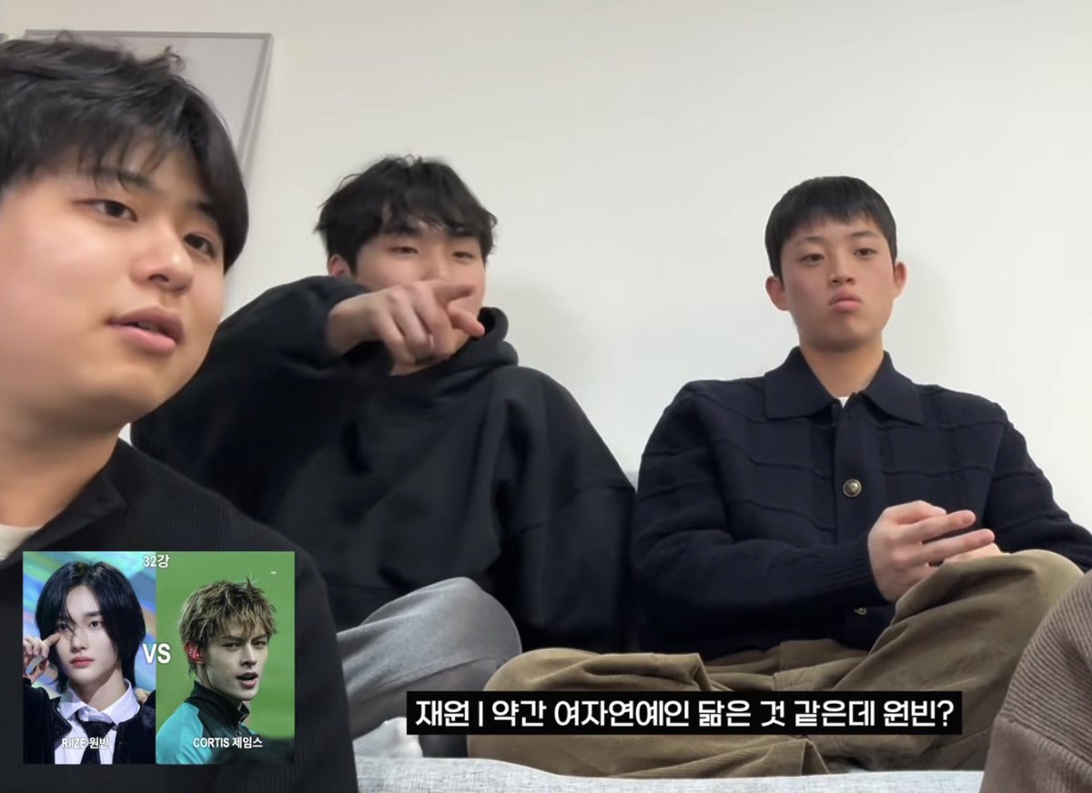 이래도 삔박이들이 여성화에 미친년들입니까 에? 그냥 이건 숨쉬는거랑 같은 이치임