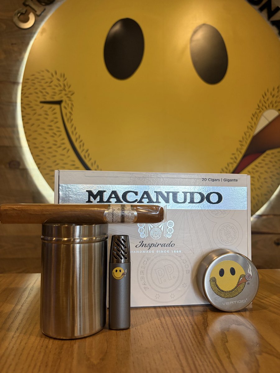 Cigars International Conroe, TX tweet media