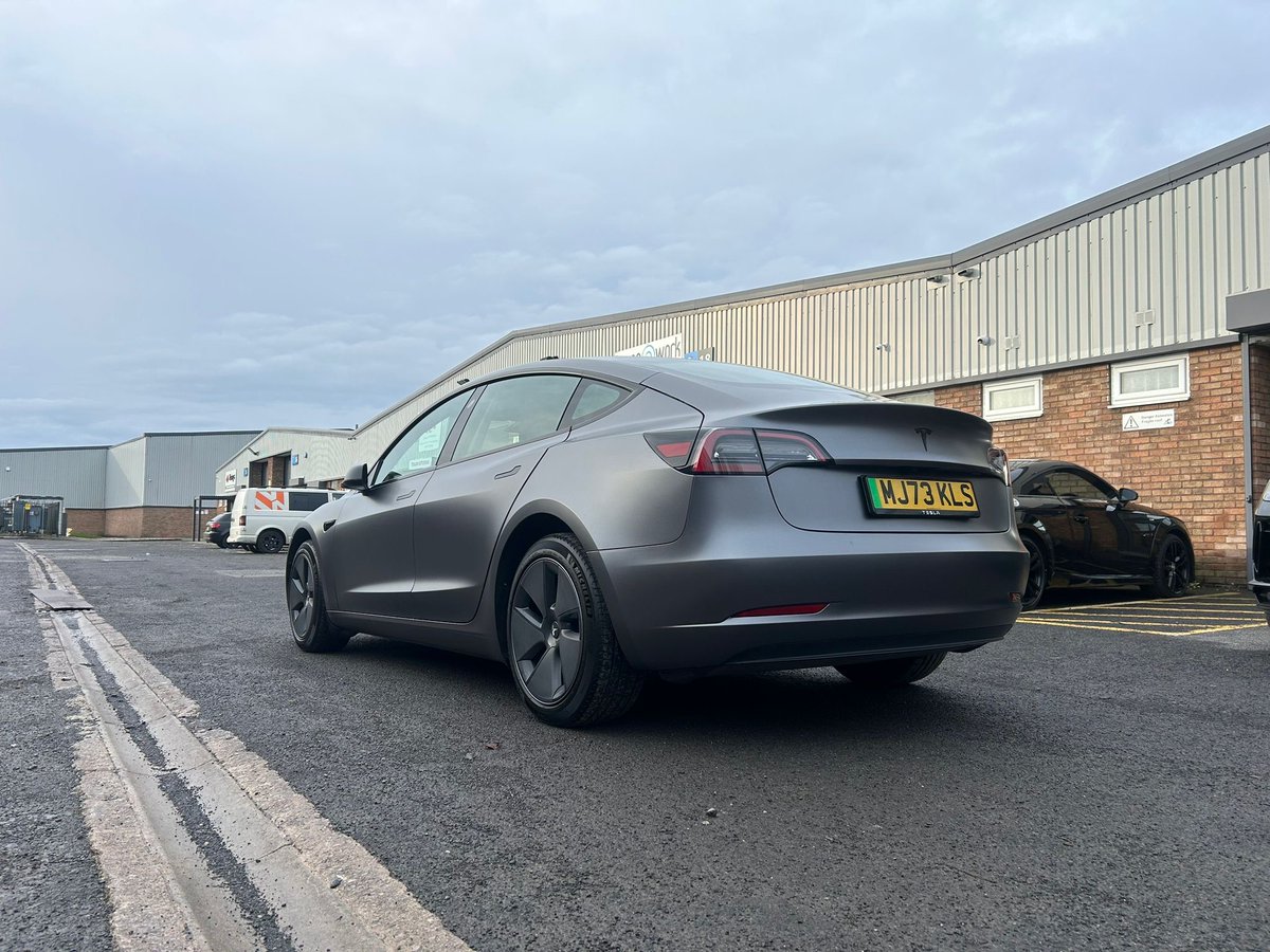 WRAPvehicles tweet media