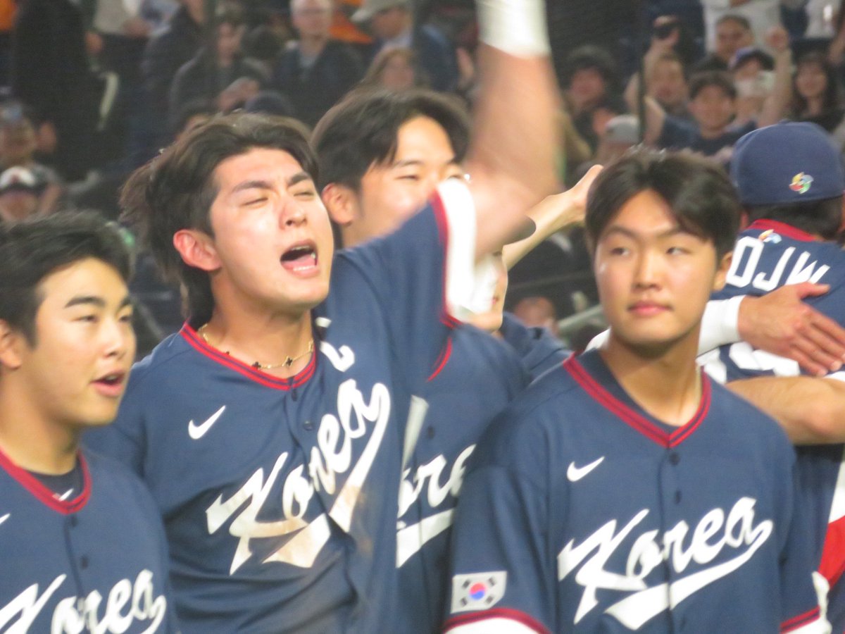 clubedotomo's tweet image. Yuyaさんから頂いたイジョンフ選手の東京ドームからの写真めちゃくちゃいい！

안타! 안타! 날려버려라! 샌프란시스코 자이언츠　이정후! 

#junghoolee #SFGiants #イジョンフ
#李政厚 #이정후 #정후야

정후야~~!!!