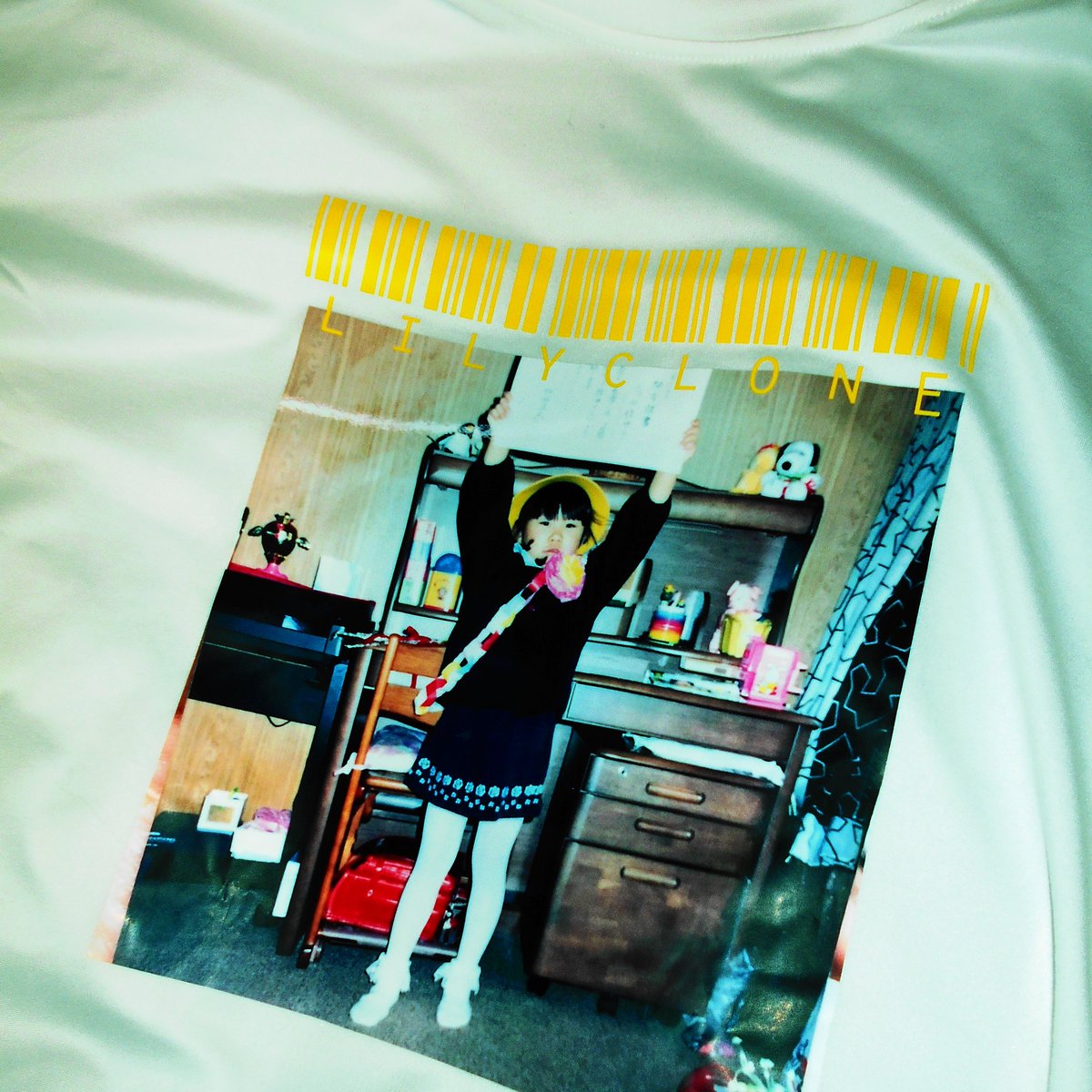 LilyClone tweet media