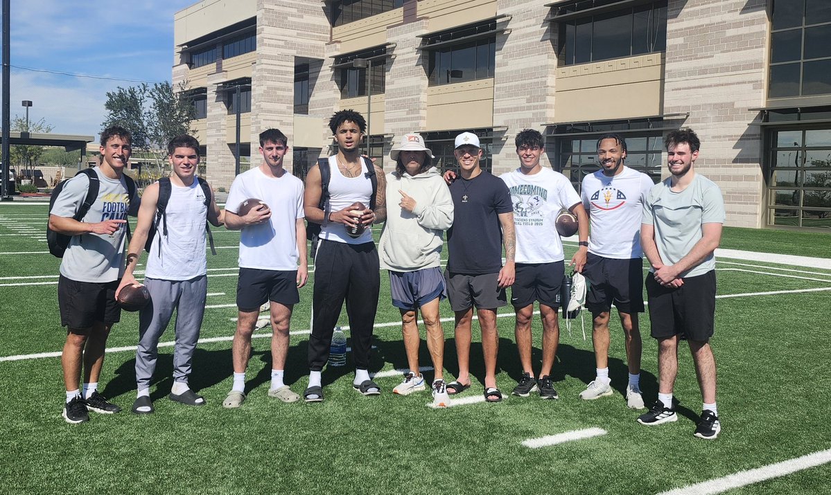 Mike Giovando tweet media