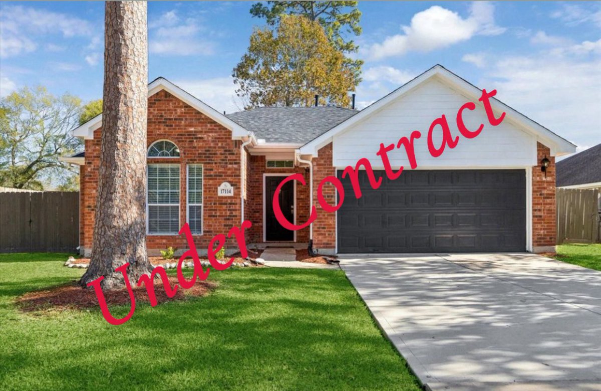 Productive weekend! 🎉 My California buyers are officially under contract on a home in an area they absolutely love. Moving from another state can feel overwhelming, which is why it’s so important to have someone willing to do the upfront work and guide you every step of the way.