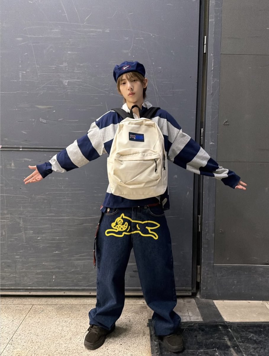 𓏲ּ𝄢 tweet media