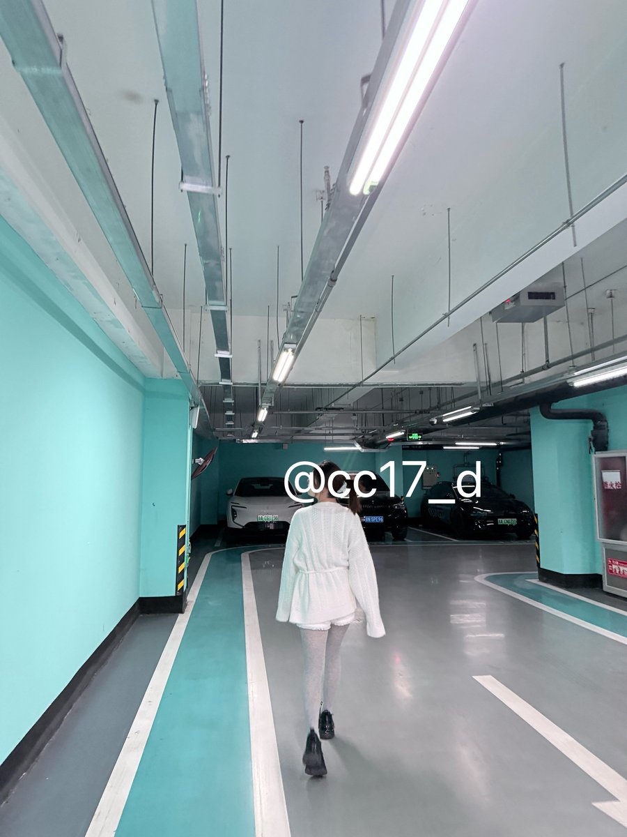 反差女友小17 tweet media