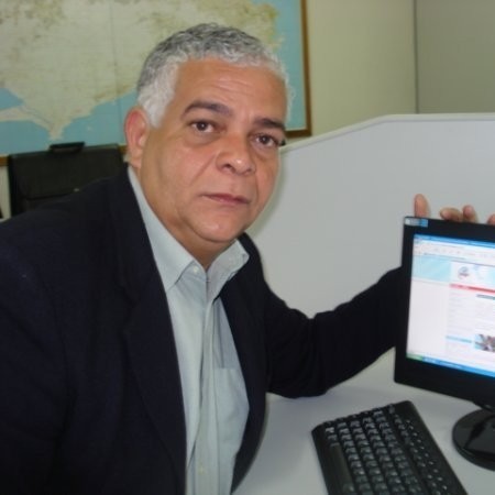 g1's tweet photo. Estupro coletivo: mulher denuncia ter sido ameaçada por ex-subsecretário, pai de um dos presos https://t.co/PLHhk9eIN5 https://t.co/DG0KPmx6lP