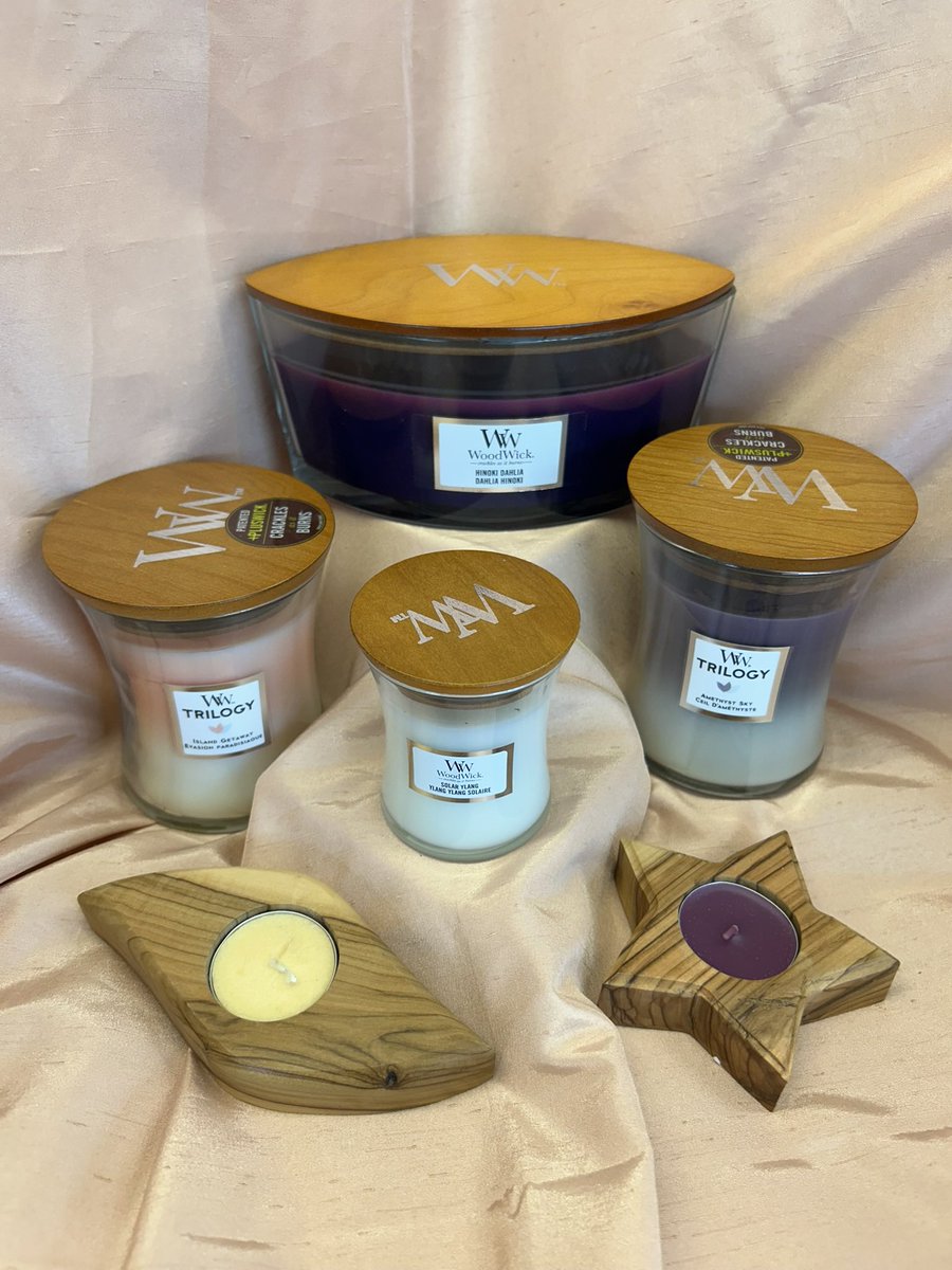 BoormansJ's tweet photo. Surprise that special person this Mother’s Day, Sunday 15th March with a cute and thoughtful gift. 🎁 #MothersDay #Sunday15thMarch #BoormansJewellers #SpecialSomeone #Gifts https://t.co/b7A9N8nSmU