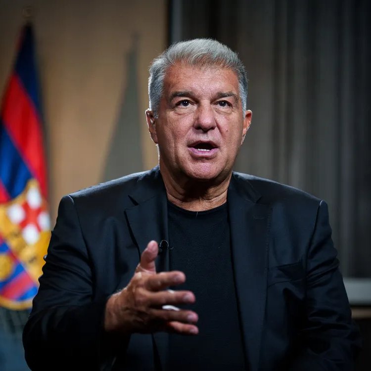 BarcaUniversal's tweet photo. 🗣️❗️.@PlutoVibez_: "Laporta isn’t the enemy. He simply inherited a bankrupt club from Bartomeu that’s who deserves the hate.

Here are some Ridiculous wages Bartomeu was paying that wrecked Barça:

• Umtiti: ~€615K/week
• Lenglet: ~€300K–€400K/week
• Coutinho: ~€420K–€553K/week
• Griezmann: ~€650K–€720K/week

Mathew Alemany saw the Griezmann contract and ripped it up — let him go for free because no one would pay those wages.

Bartomeu ruined the club. He’s why Messi couldn’t stay. 

Yet Font, Xavi have never criticized him."