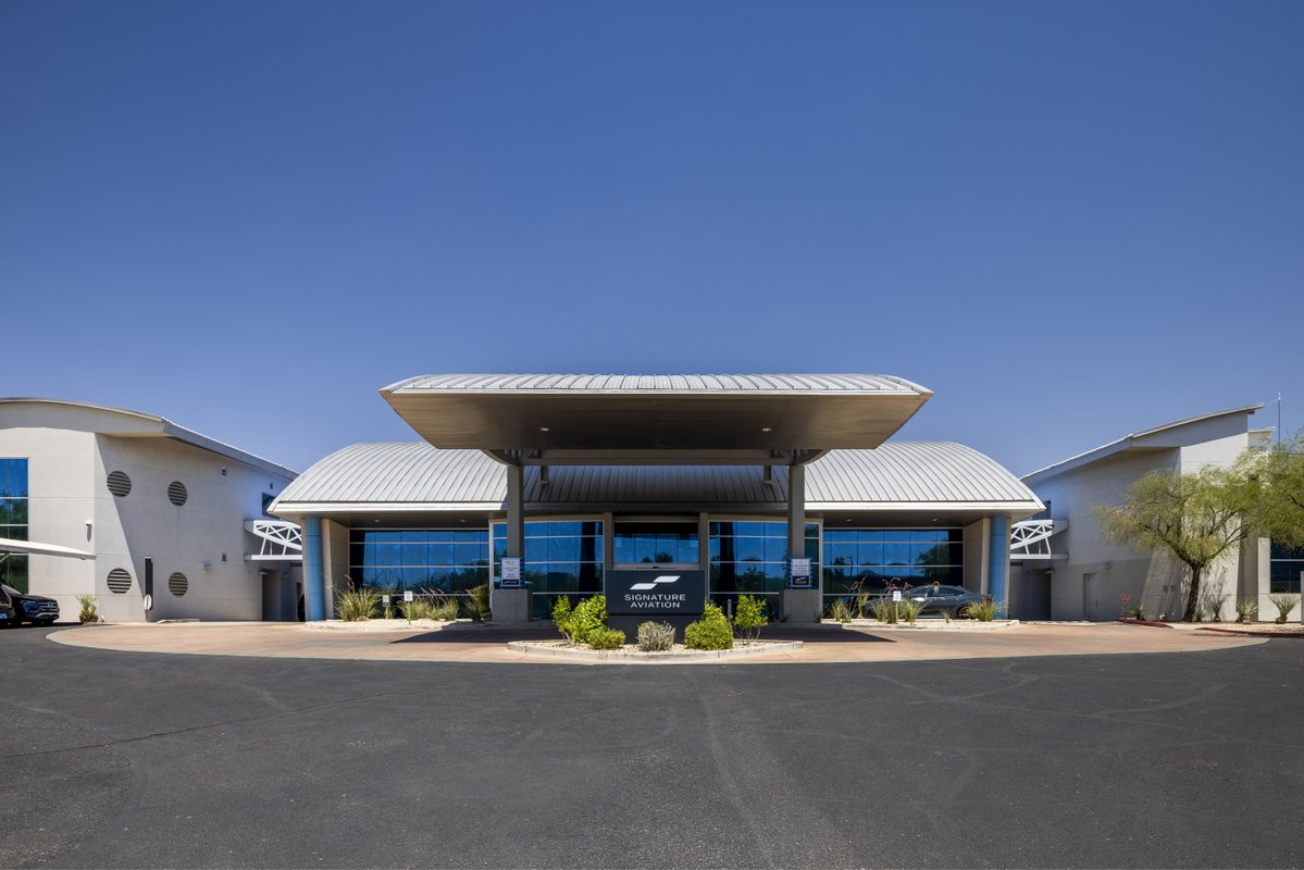 Signature Aviation tweet media