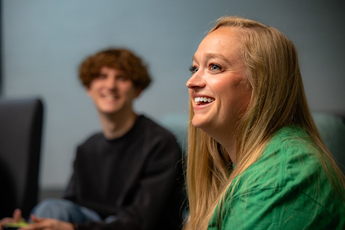 Ellipsis tweet media