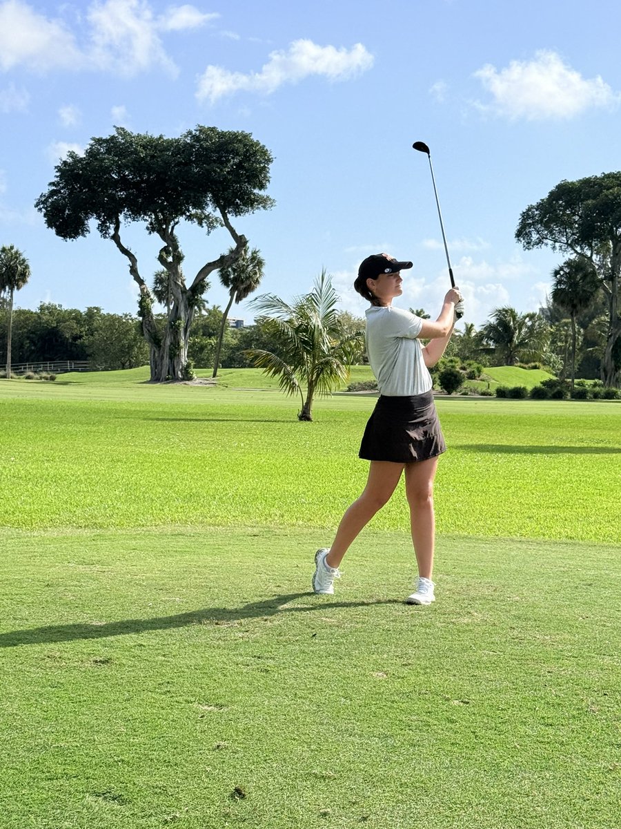 Doane Women's Golf tweet media