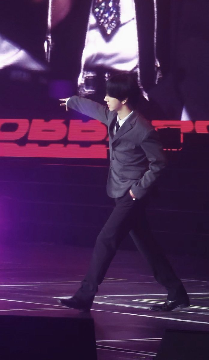 爱你💕
#YESUNG
#艺声
#예성