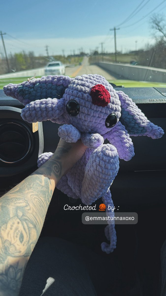 LadiGeek on kick tweet media