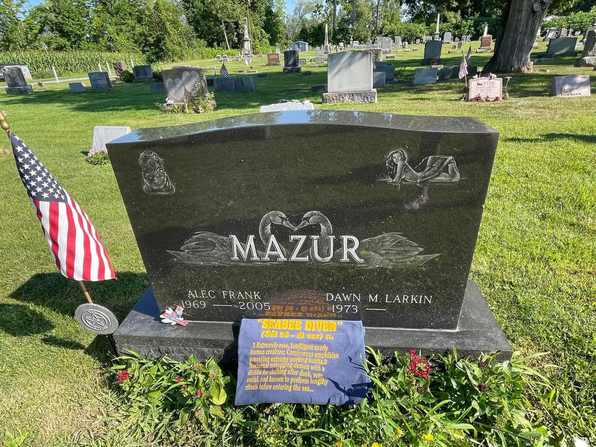 op_hawkeye's tweet photo. 3.9.2005 ~ BU1 Alec Mazur 🇺🇸
#OpHawkeyeRemembers #AlecMazur #Seabee #supportourSOFcommunity #Operation_Hawkeye
📜 https://t.co/NK2i9W4lZE
📜 https://t.co/RJFLbzkanA
📜 https://t.co/VtD02sJUkJ
📜 https://t.co/ukGkpCD6Yp
📰 https://t.co/5tfc4pcQtH https://t.co/zTeT0otMWu
