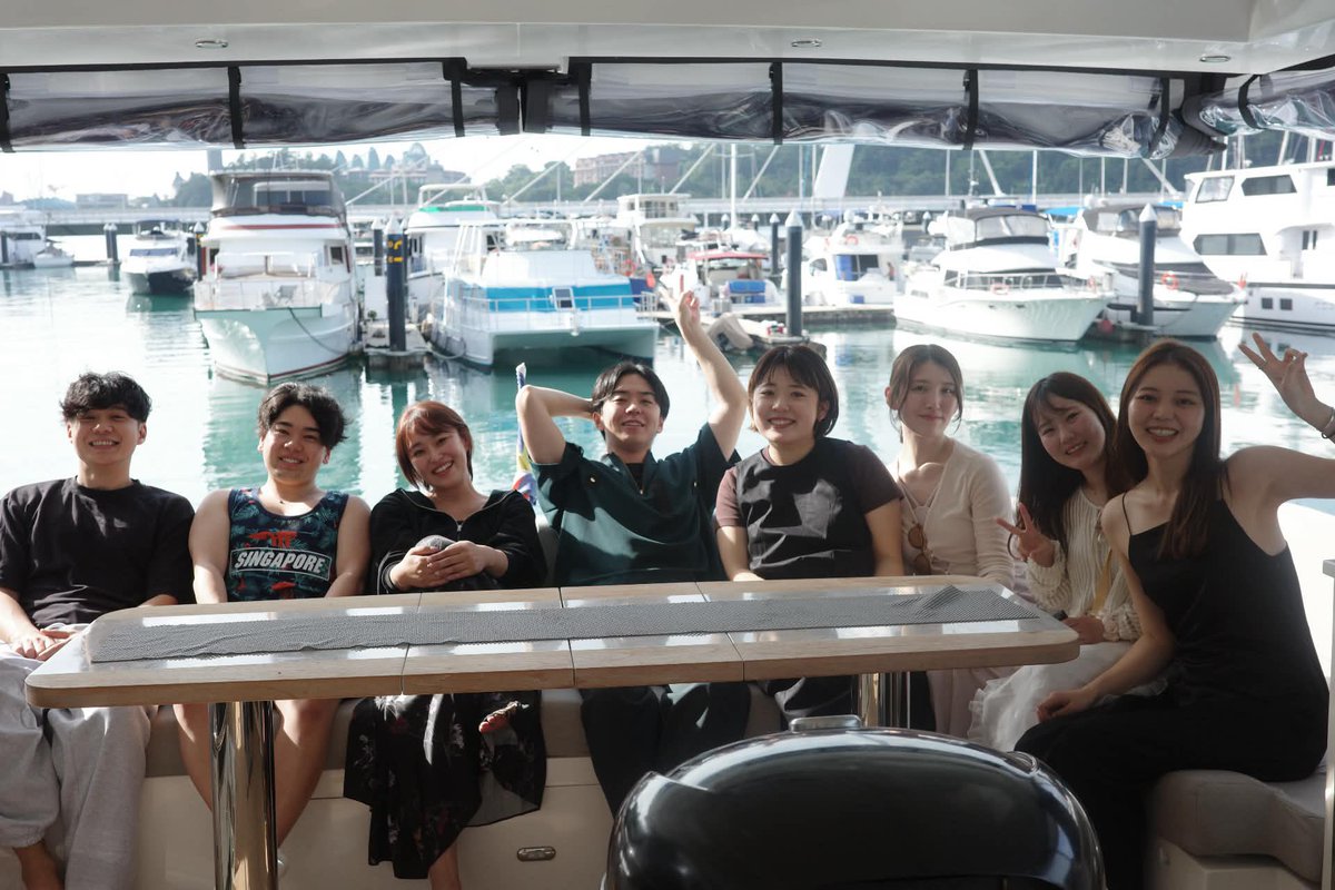 touketsu_warau's tweet photo. 4日間のLevela旅行が終わった。

総額1500万以上かけて
(スタッフへの誕プレ諸々入れたら2000万)
駒居さんがスタッフを
全額負担で連れて来てくれました。

1人で事業やってた時には
得られなかった様々な体験や感情が芽生えてる。

最高の仲間と唯一無二の思い出を
つくることができました。

駒居さん、改めて
最高の体験をありがとうございます🙇‍♂️

早く仕事がしたくて仕方ない。