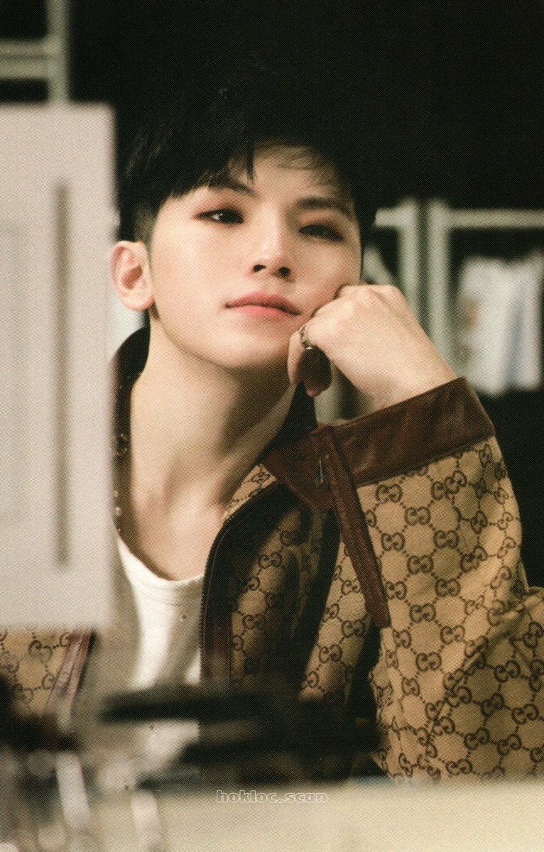 hokloc's tweet photo. [SCAN] 루비 랜덤 포카 [4]
#우지 #WOOZI https://t.co/gx3ecIkGcm