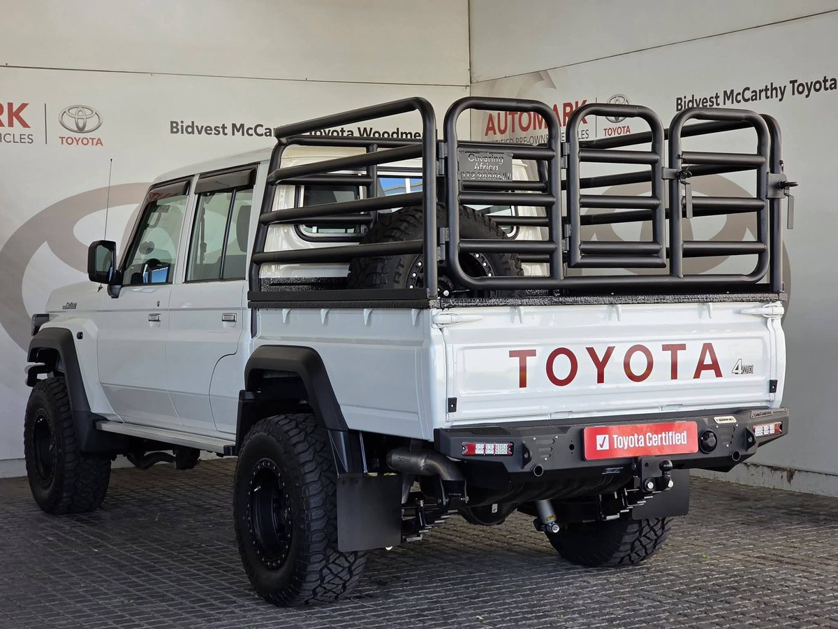 JaMtoka's tweet photo. And God said, let there be a Land Cruiser - Genesis Chapter 79, Verse 8 https://t.co/TlIvZMkahL