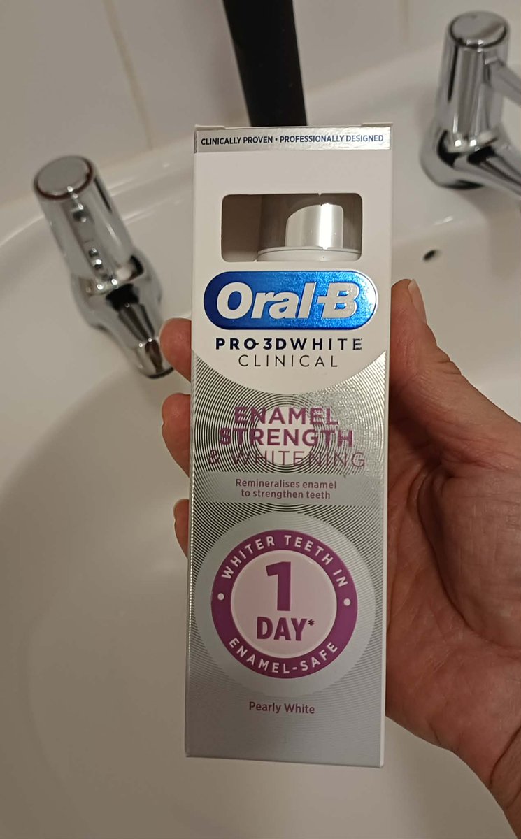 luanda111's tweet photo. AD Oral-B Enamel Strength &amp; Whitening Toothpaste is designed for sensitive teeth, giving a softer brushing experience and leaving teeth looking whiter and feeling stronger. 
#OralB #OralBEnamelStrengthWhitening #WhiterStrongerOralB
Oral-B Supersavvyme Boots UK https://t.co/y4LjpH8Wr4