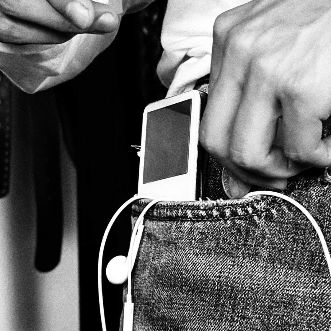 NAY S4T0RU tweet media