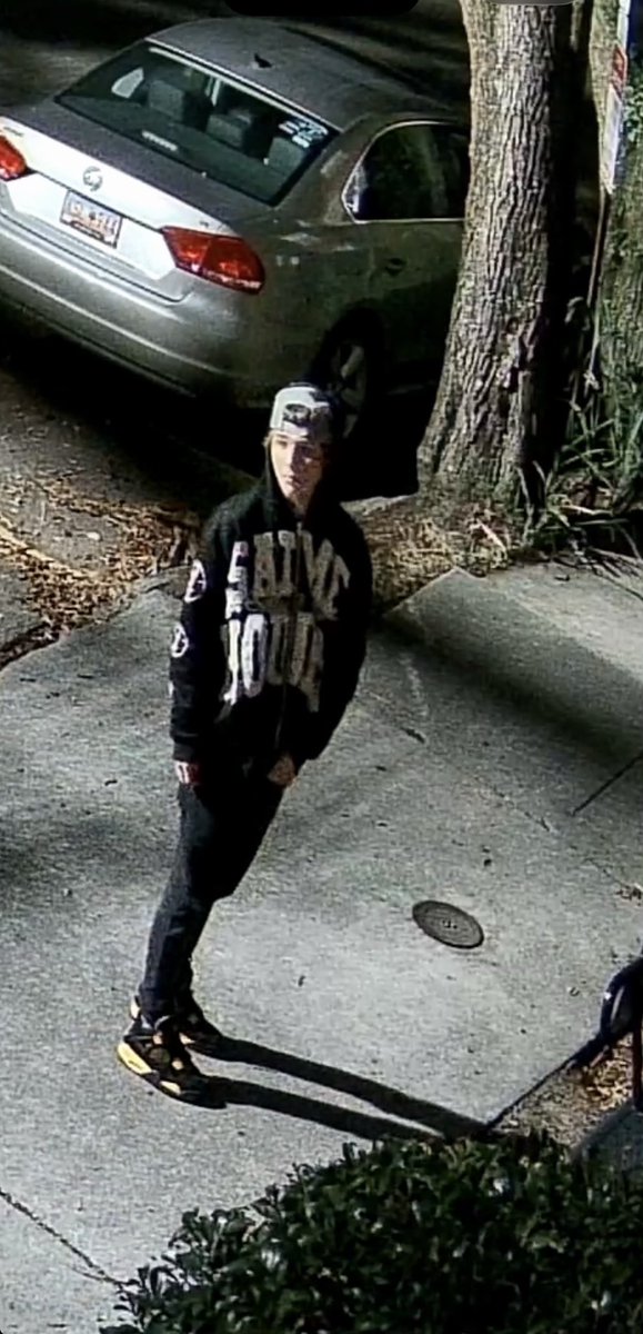 Charleston P.D. tweet media