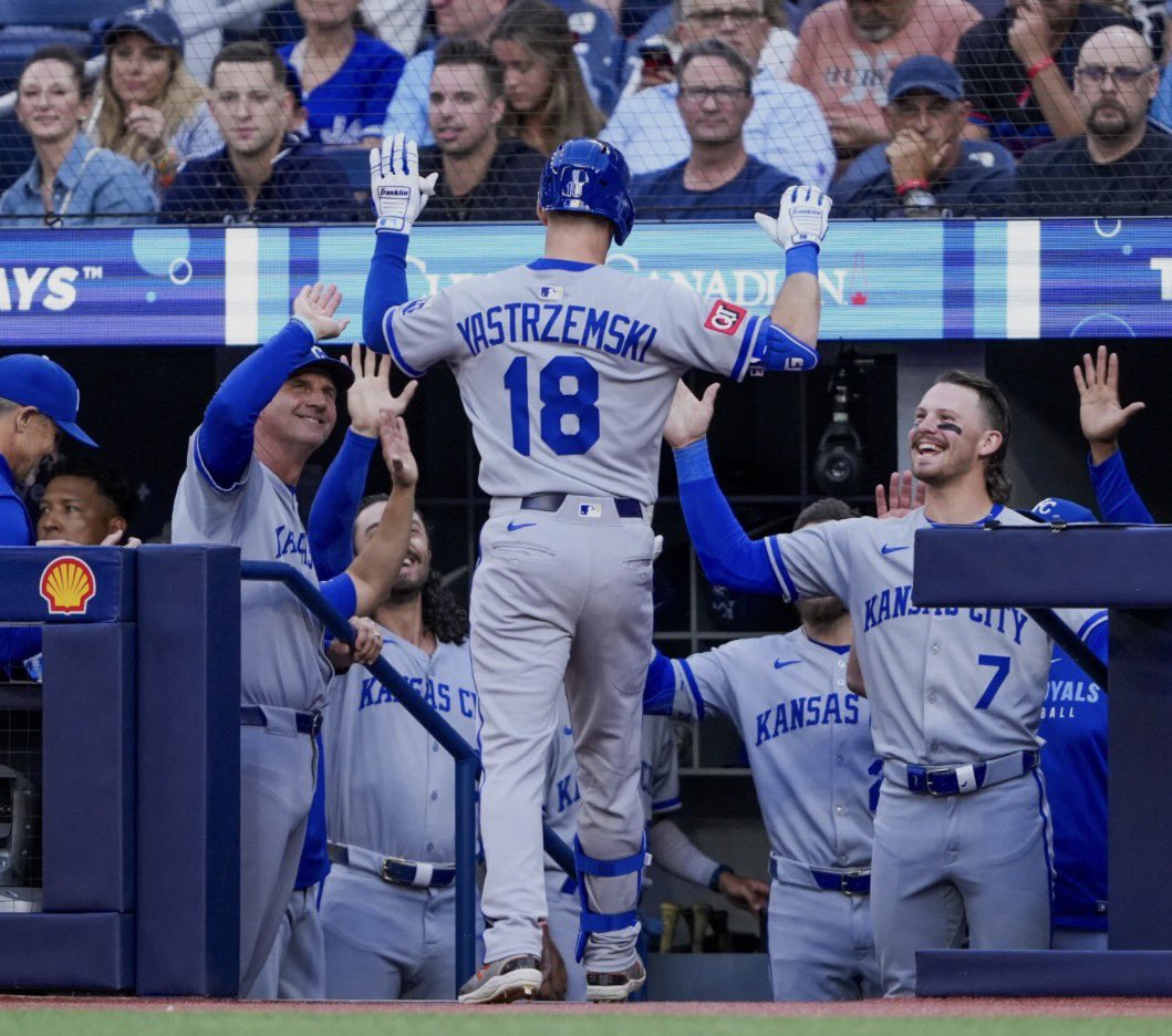 Royals Countdown tweet media