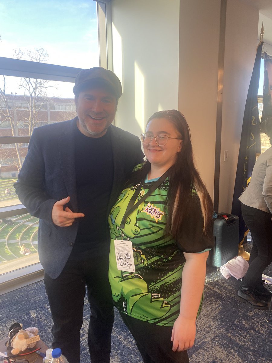 Zelphiamoth tweet media