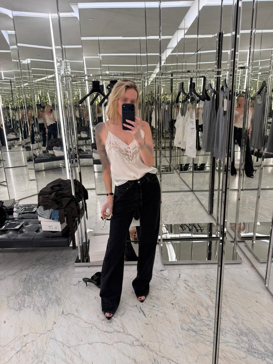 Kat Wilde 🖤 tweet media