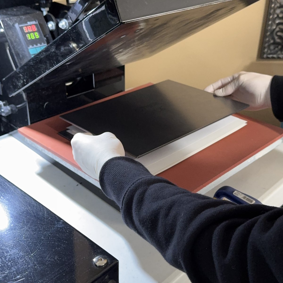 comicbookcpr's tweet photo. Comic Book CPR™ exists to raise standards in comic cleaning and pressing education. Start at https://t.co/2uPFFq62L4.
#comicbookcpr #pressingcomics #cleaningcomics #cgccomics #cbcscomics https://t.co/t8rOm8Tr8Q