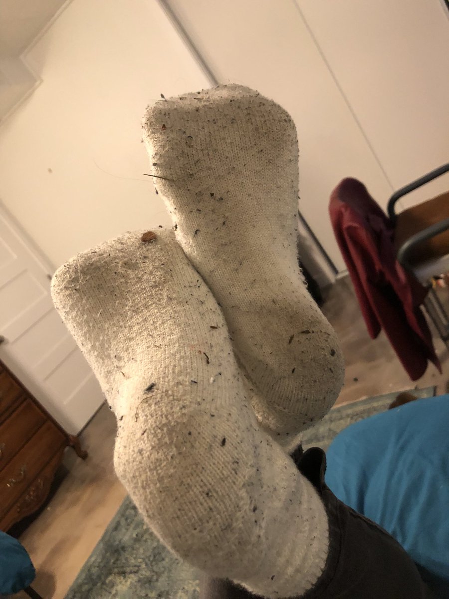 Jingulbells9's tweet photo. Very sorry for delays and silence sniffers, after this week I will have a lot more free time but as promised these white socks are getting beat tf up lmao https://t.co/CpGMVGPvtV