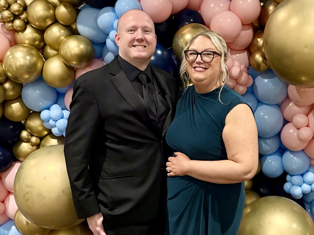 StevenHibbs's tweet photo. Honored to attend the 2026 @BreakthroughT1D Gala and celebrate Todd Ashton, who raised $5M+ for Type 1 diabetes research. Proud of the continued support from @Ford. Thanks to James Hoagland and all who made the event possible.

#FordFamily #WeAreFord #ReadySetFord 🚗💙 https://t.co/pZGgXFd6NS