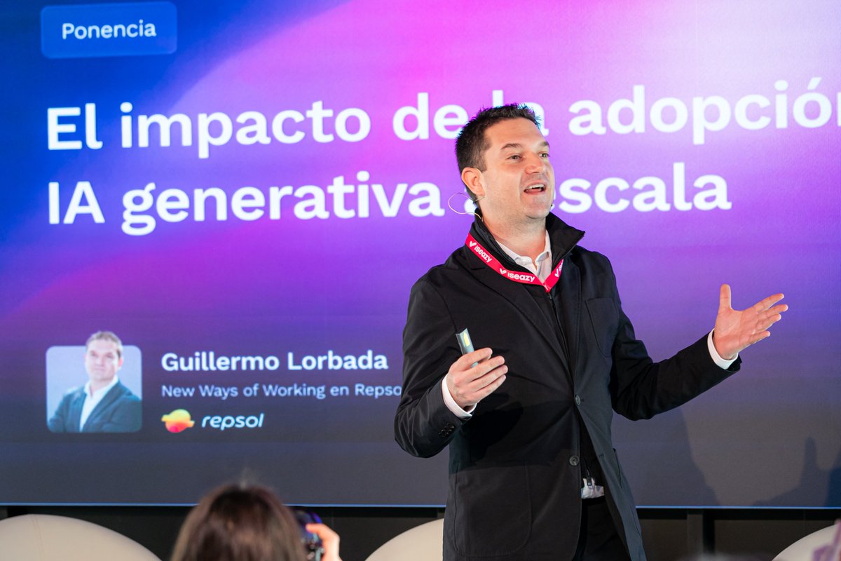 isEazy's tweet photo. El evento “AI &amp; Learning Forum” fue un éxito y hablamos de lo que nadie te ha contado sobre la IA🎙️Con expertos de
@MicrosoftES
@Repsol
@Telefonica 
@mahou_es 
✨Y presentamos el estudio “Uso de la IA en RR. HH. y Formación”, ya online👉https://t.co/UfqJe9jO9u 

Gracias a todos💜 https://t.co/VPhoh29Pi7