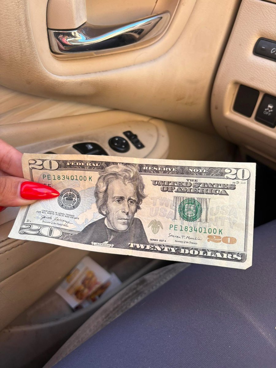 Mr PitBull tweet media