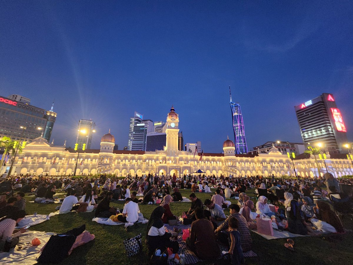 Shihab🇧🇩 tweet media