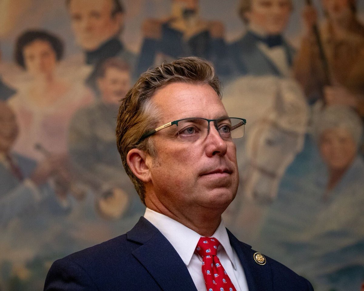 Leading Report tweet media