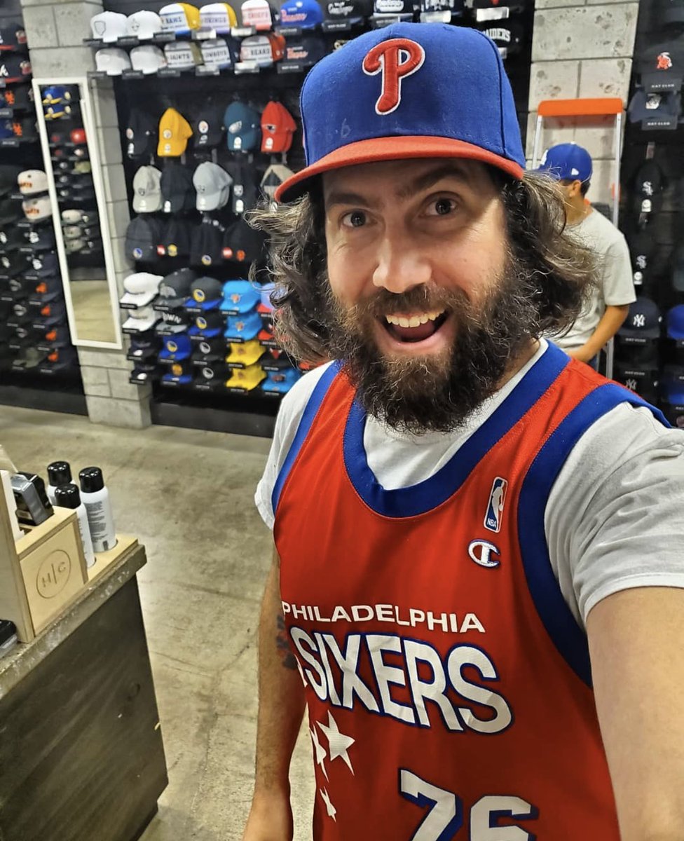 HAT CLUB tweet media