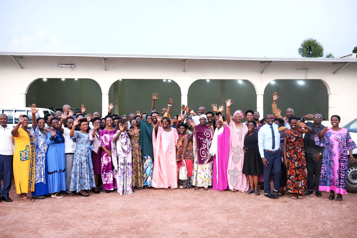 swaaburundi's tweet image. Le 7 mars 2026, la SWAA-Burundi a organisé son Assemblée Générale Ordinaire à #Muyinga.
Les membres ont passé en revue les réalisations de 2025 et réaffirmé leur engagement à renforcer les services au profit des communautés vulnérables au #Burundi.
#VIH