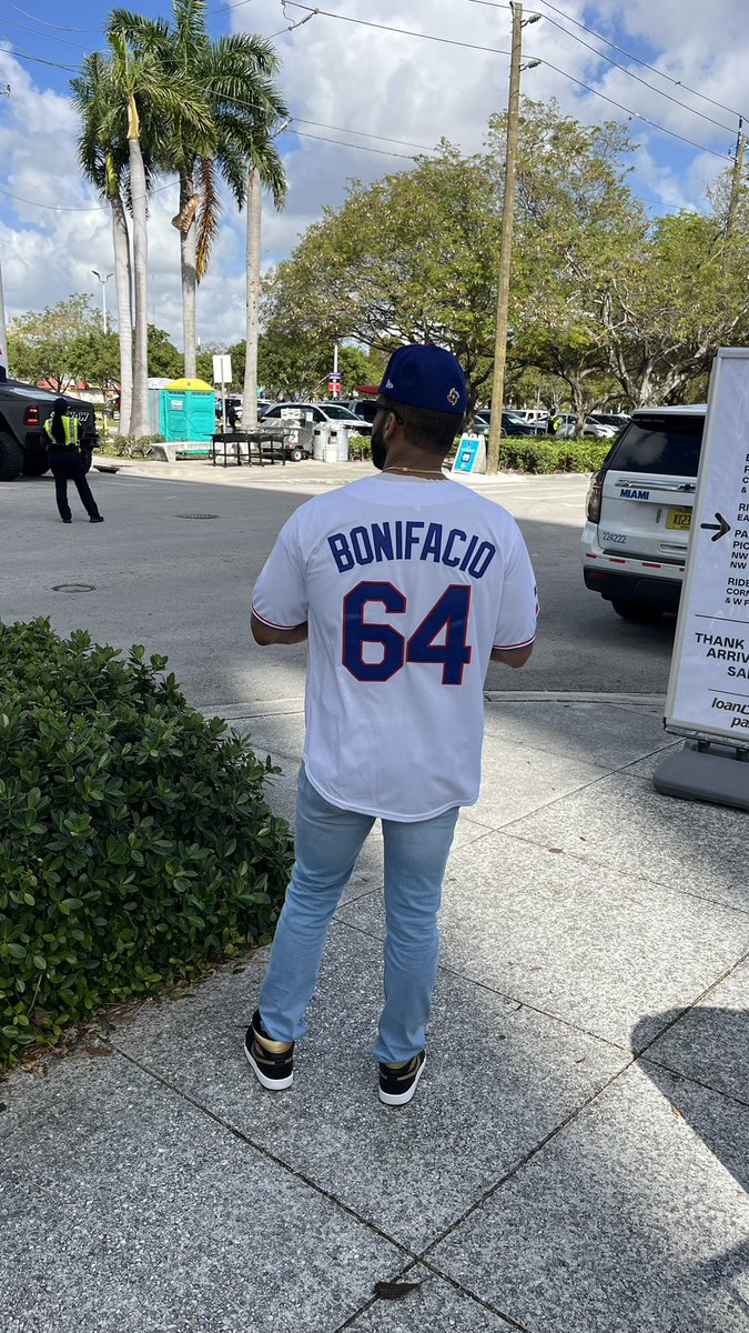 jeancsanchez's tweet photo. Capitán @Elboni_1 ... Estamos aquí otra vez... Lo voy a buscar desde q entre. https://t.co/rH87dGg2YO